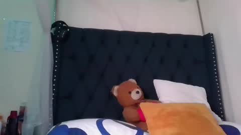 kitty_kerry online show from March 26, 4:45 pm