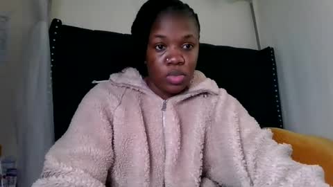 kitty_kerry online show from June 17, 7:44 am