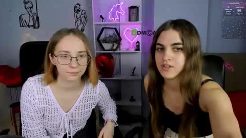 kitty online show from December 2, 1:17 pm