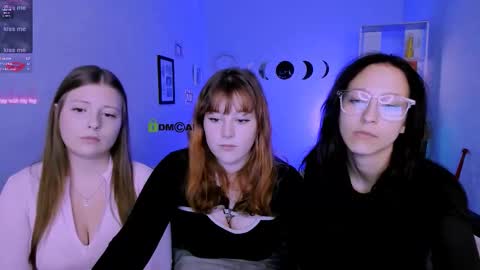 kitty online show from December 14, 8:13 pm