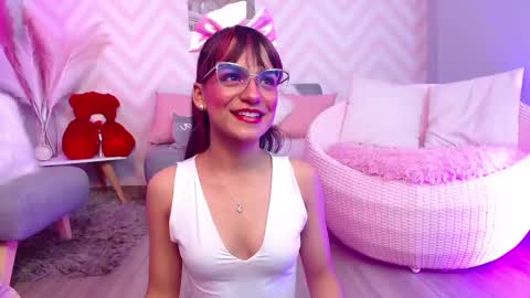 KITTY online show from September 22, 1:02 pm