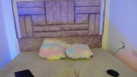 Snapshot of kitty_nara chatting on March 16, 8:02 pm kitty_nara online show from March 16, 8:02 pm