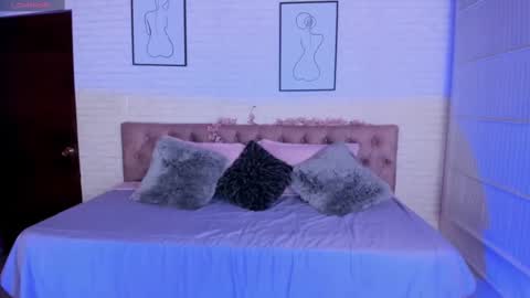 Kitty online show from September 16, 7:59 pm