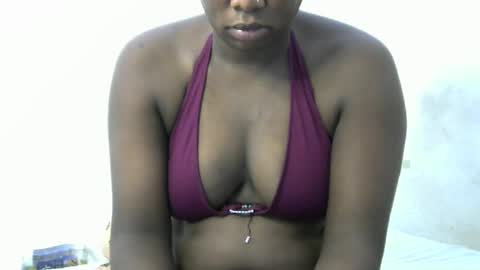 Snapshot of kitty_super chatting on February 17, 4:53 am kitty_super online show from February 17, 4:53 am