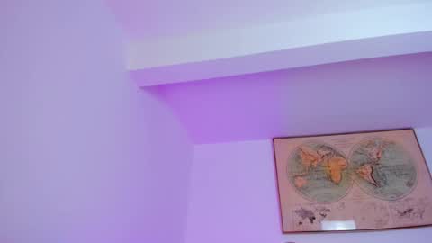 K I T T Y online show from January 5, 5:27 pm