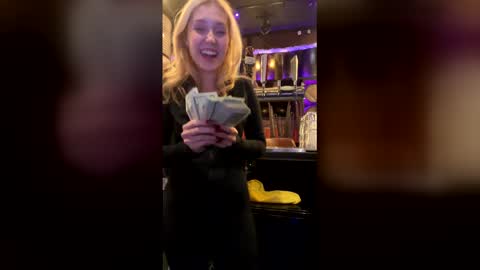 KittyAndBat online show from February 22, 9:08 am