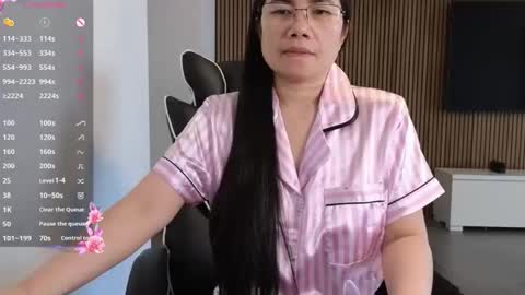 kittybabe0528 online show from May 18, 6:30 am