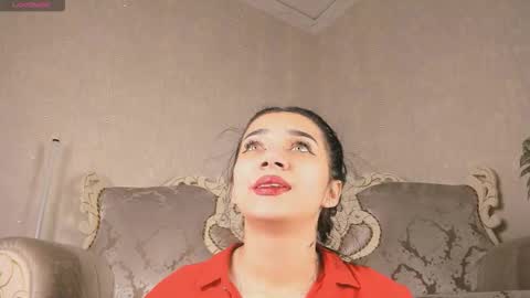 Mia online show from December 16, 10:26 pm