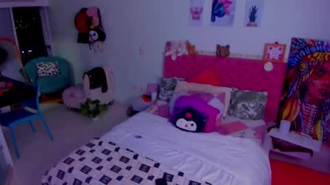 KittyChanel online show from December 14, 4:18 am