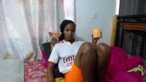 Fay online show from May 11, 8:20 am