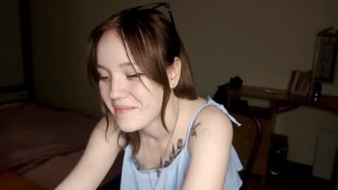 Snapshot of kittyjennys chatting on September 29, 3:50 pm kittyjennys online show from September 29, 3:50 pm