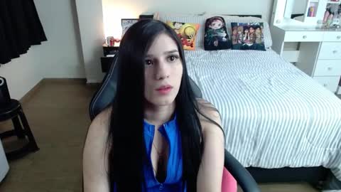 Isabel online show from February 6, 11:37 pm