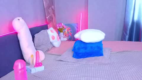 kittykendall online show from May 16, 10:12 am