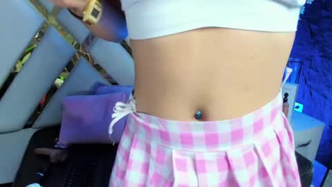 kittylovely  online show from May 1, 4:50 am