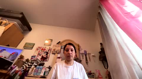 Snapshot of kittyluvx chatting on February 12, 4:22 pm kittyluvx online show from February 12, 4:22 pm