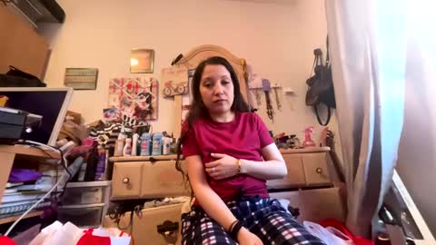 Snapshot of kittyluvx chatting on February 18, 4:16 pm kittyluvx online show from February 18, 4:16 pm
