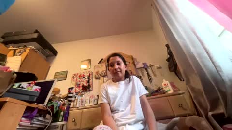 Snapshot of kittyluvx chatting on September 22, 8:11 pm kittyluvx online show from September 22, 8:11 pm
