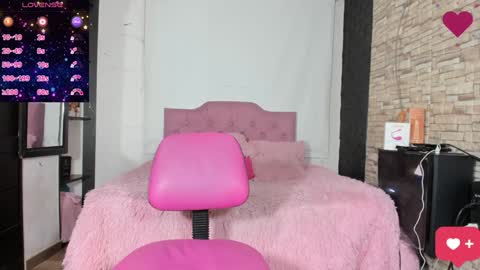 Snapshot of kittyqueen01 chatting on January 10, 9:02 am Tatiana Guerrero online show from January 10, 9:02 am