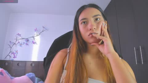 kitty online show from April 29, 9:32 pm