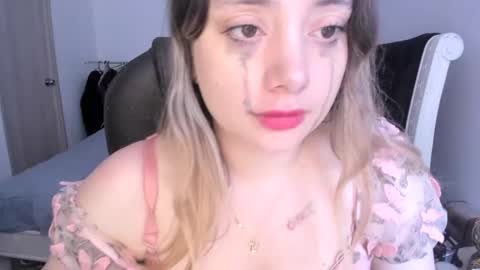 kittywantslove23 online show from October 19, 8:42 pm