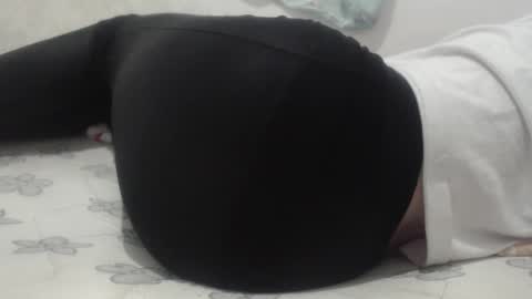 kittywhiteass online show from March 7, 8:45 am