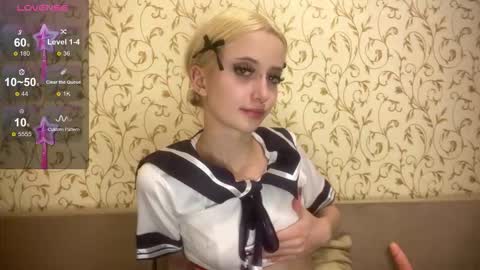 Snapshot of kittywithu chatting on October 15, 5:57 pm kittywithu online show from October 15, 5:57 pm