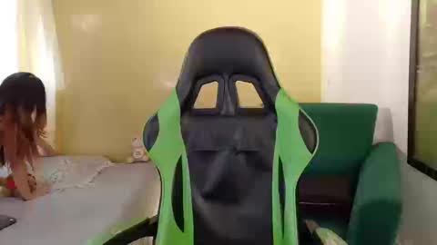 Snapshot of kittyzenn chatting on March 17, 8:23 pm Kitty Zen online show from March 17, 8:23 pm