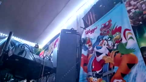 Snapshot of kiveuxmakeu chatting on September 18, 7:10 am kiveuxmakeu online show from September 18, 7:10 am