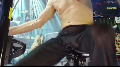 Snapshot of kiveuxmakeu chatting on September 27, 4:45 pm kiveuxmakeu online show from September 27, 4:45 pm