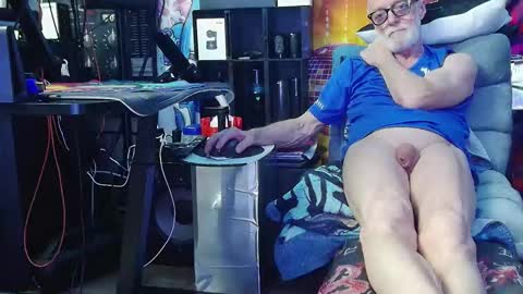 kiveuxmakeu online show from November 5, 9:20 am