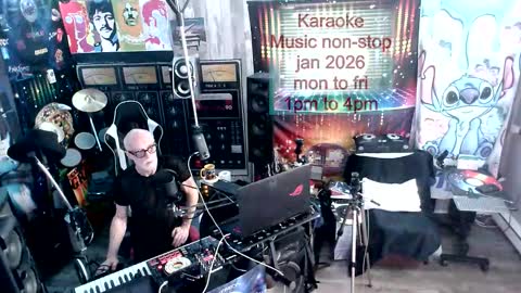 kiveuxmakeu online show from January 6, 4:54 pm