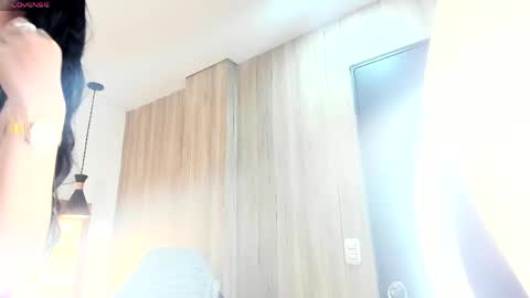 Kiwi online show from April 1, 12:39 pm