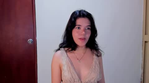 kiwi_mmm online show from January 10, 11:08 pm