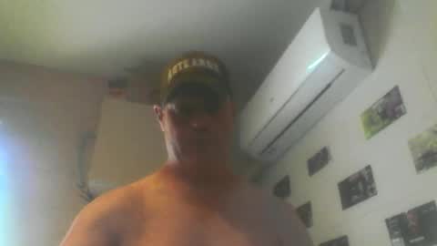 kiwiguy19773 online show from March 22, 10:46 pm