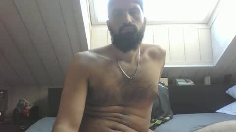 Snapshot of kiz17 chatting on November 12, 10:15 am kiz17 online show from November 12, 10:15 am