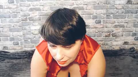 Katrin online show from February 22, 12:15 pm