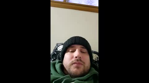 Snapshot of kksuperawesome chatting on January 14, 10:58 pm Kiki and Victor online show from January 14, 10:58 pm