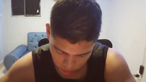 Snapshot of klars_mood chatting on June 19, 1:21 am klars online show from June 19, 1:21 am