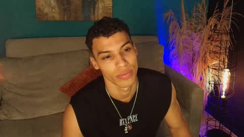 Snapshot of klaton__ chatting on October 6, 3:37 am klaton__ online show from October 6, 3:37 am