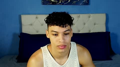 Snapshot of klaton__ chatting on April 8, 2:28 pm klaton__ online show from April 8, 2:28 pm