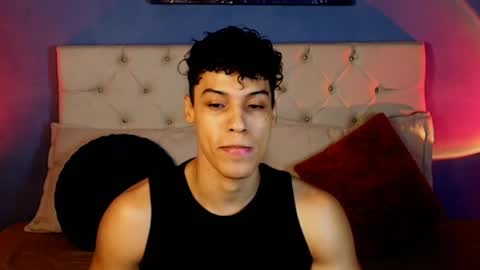 Snapshot of klaton__ chatting on May 3, 3:12 am klaton__ online show from May 3, 3:12 am