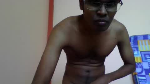 Snapshot of klausrochu19 chatting on February 15, 7:06 am klausrochu19 online show from February 15, 7:06 am