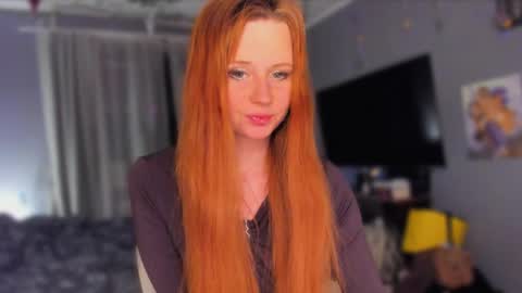 Klementinafanslyklementina6661 online show from May 3, 8:37 pm