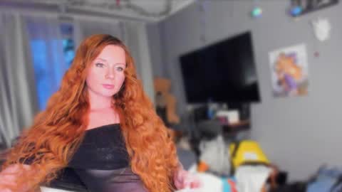 Klementinafanslyklementina6661 online show from May 23, 7:18 pm