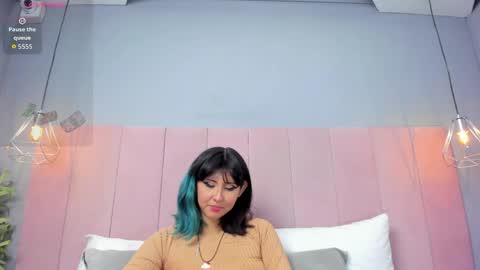 Kleo online show from May 1, 2:21 pm