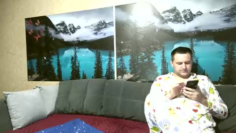 Kleosnow online show from May 5, 9:06 am