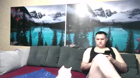 Kleosnow online show from May 11, 8:42 am