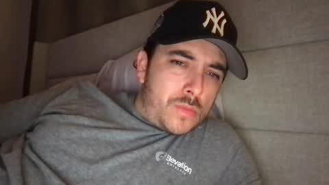 Snapshot of kling12034 chatting on May 28, 6:32 am kling12034 online show from May 28, 6:32 am