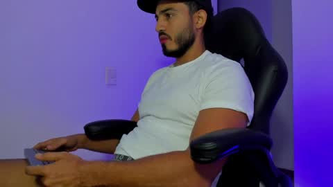 klinsmannwalton online show from March 18, 10:18 am