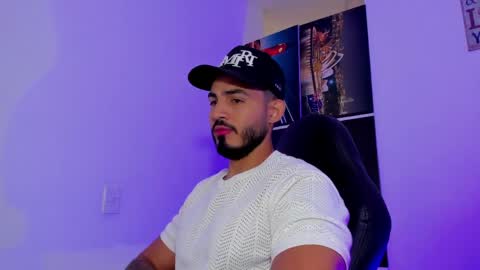 klinsmannwalton online show from March 23, 12:53 pm